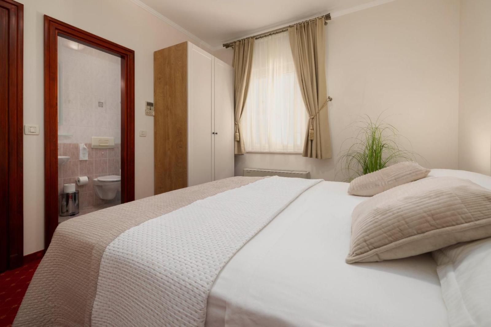 Aparthotel Villa Mozart بودغورا المظهر الخارجي الصورة
